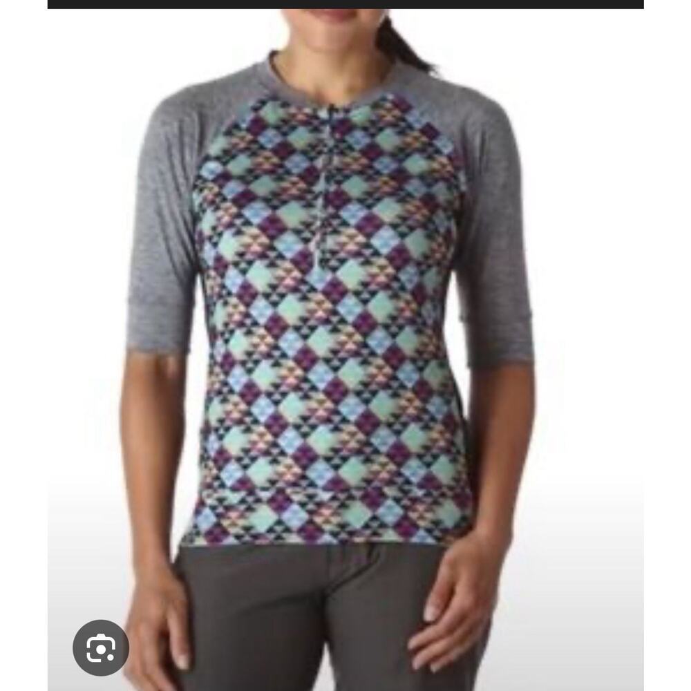 Zoic Cycling Jersey 1/4 Zip Womens Medium Gray Zip Pockets